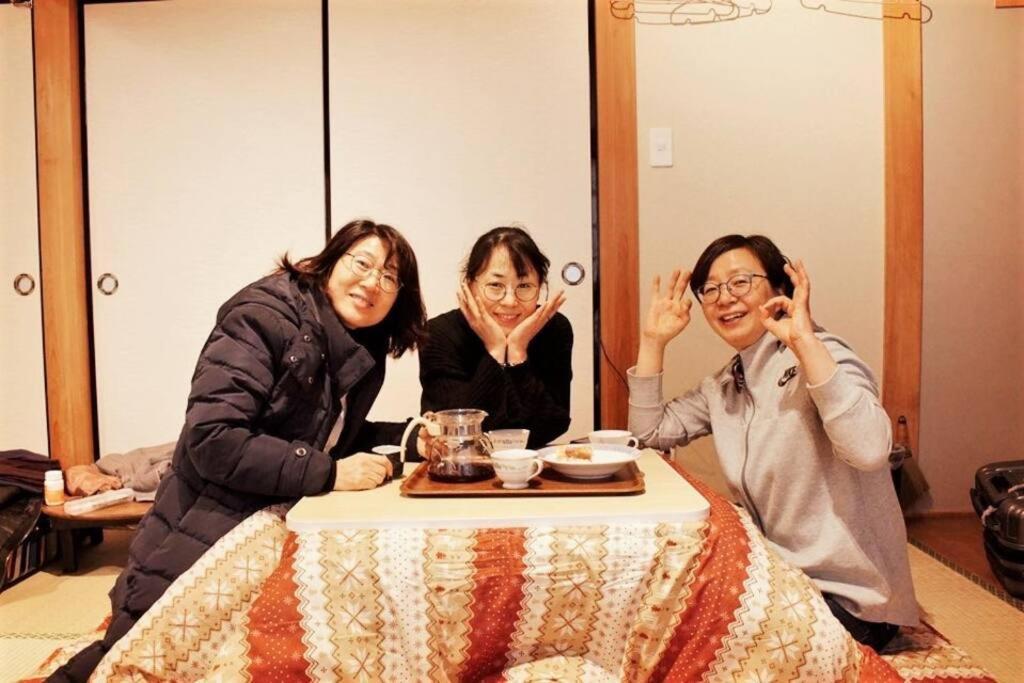 Tsushima White House Bed & Breakfast Eksteriør bilde