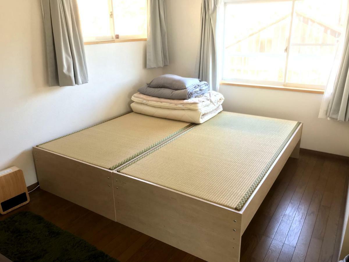Tsushima White House Bed & Breakfast Eksteriør bilde