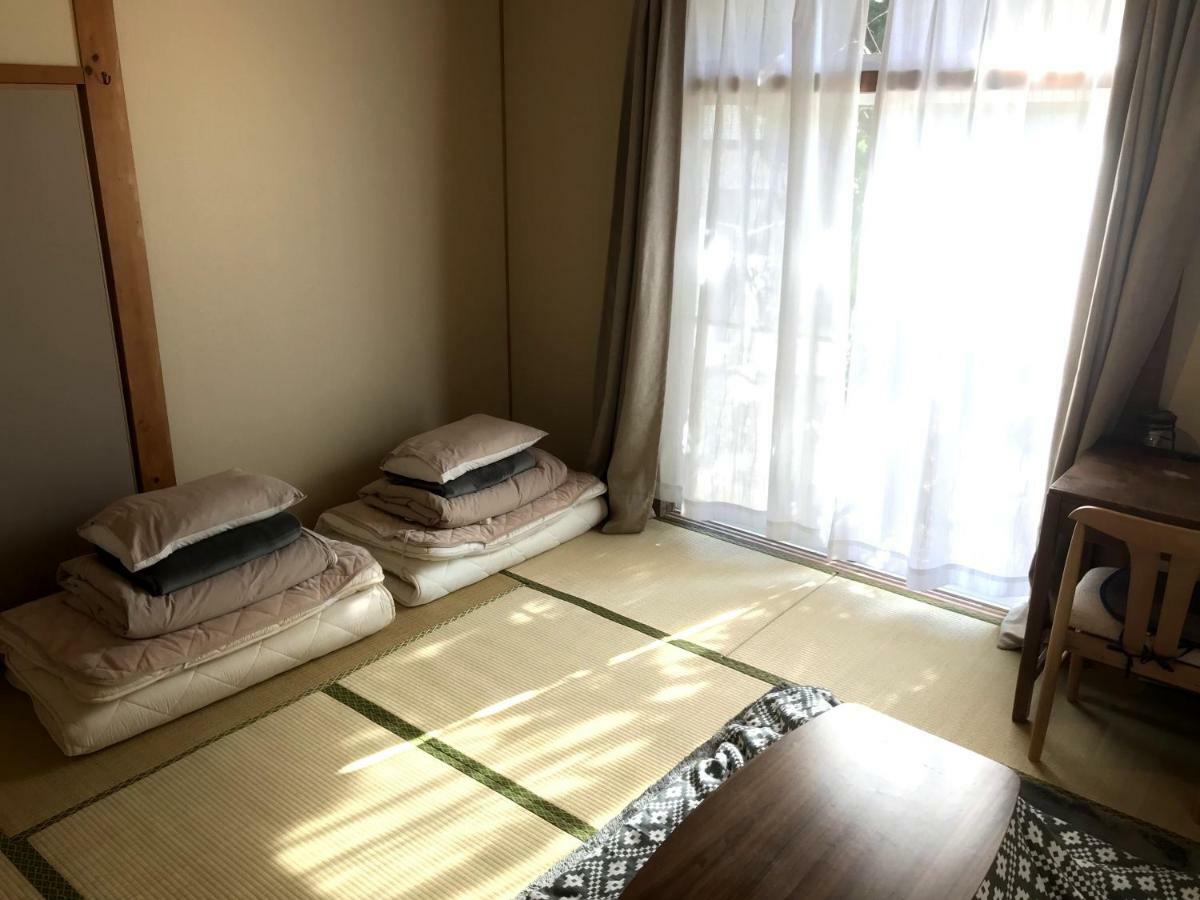 Tsushima White House Bed & Breakfast Eksteriør bilde